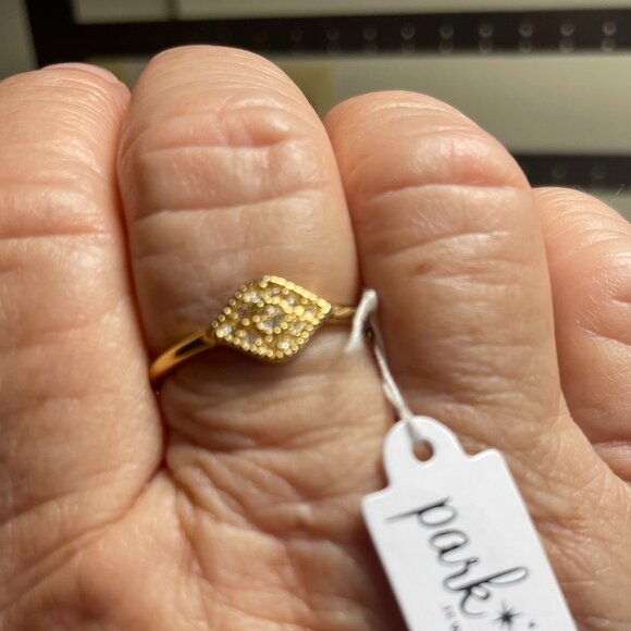 ring - Picture 8 of 8